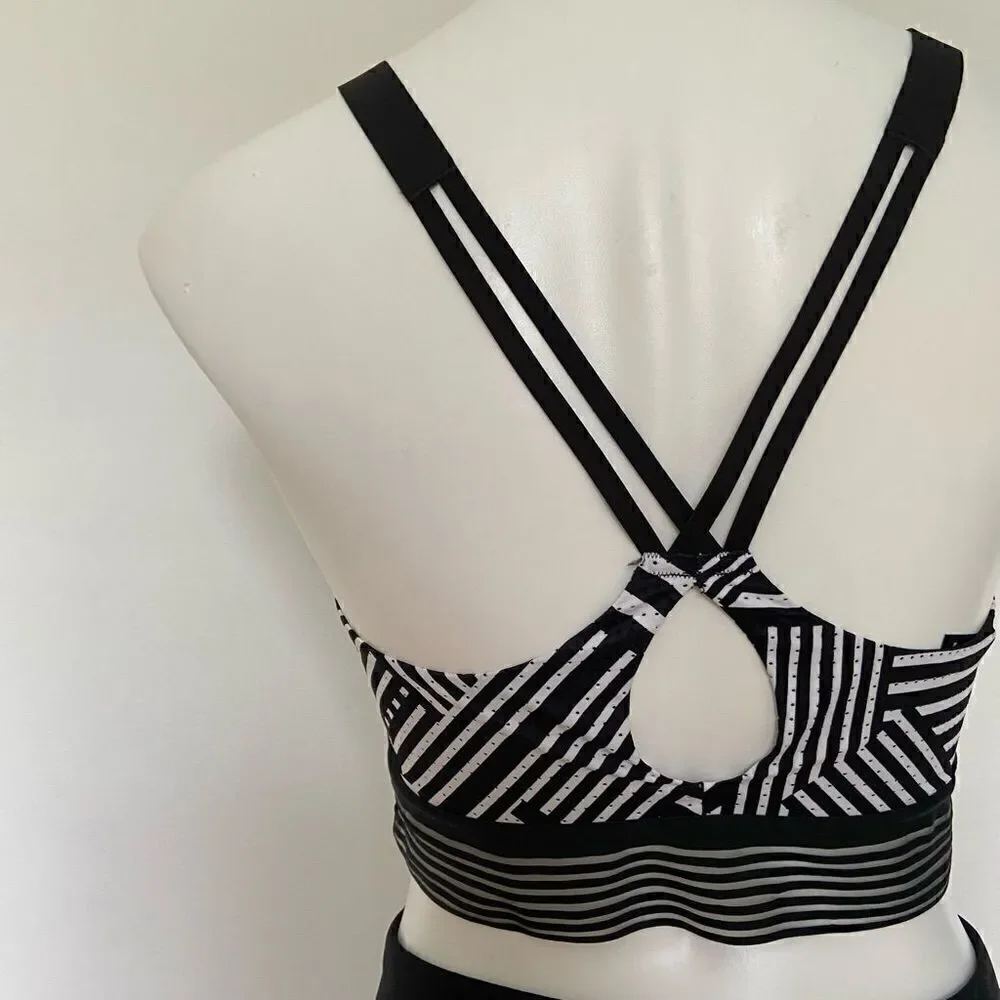 Victorias Secret Lightweight Sports Bra Adjustable Straps